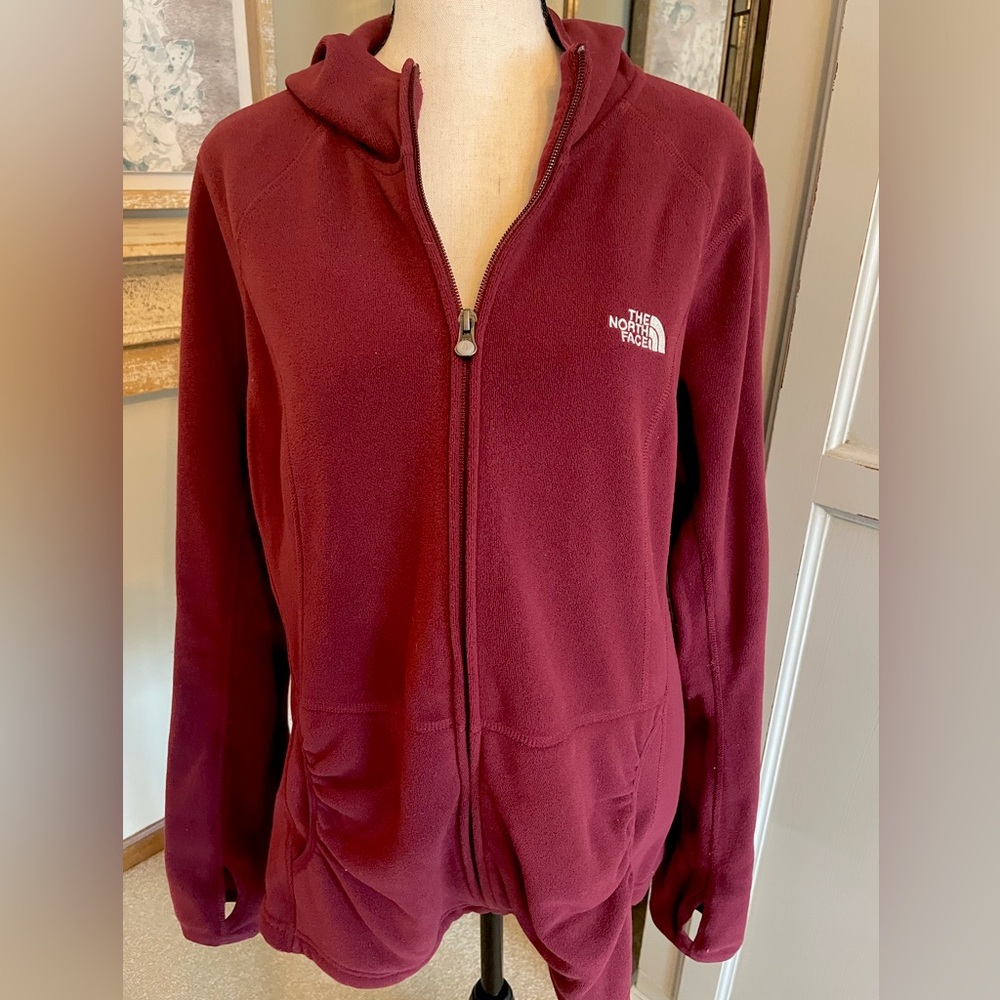 The North Face Burgandy Lightweight Fleece Jacket - XL